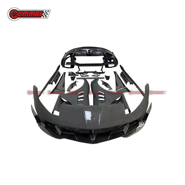 ชุดแต่งคาร์บอนไฟเบอร์สไตล์ Mansory สำหรับ Ferrari 812