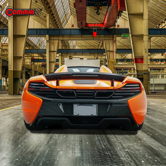 กันชนหลัง ทรง OEM Style Carbon สำหรับ Mclaren 650S