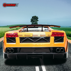 กันชนท้ายทรง Racing สำหรับ Lambroghini Gallardo