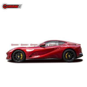 สเกิร์ตข้าง Carbon Fiber OEM สำหรับ Ferrari 812