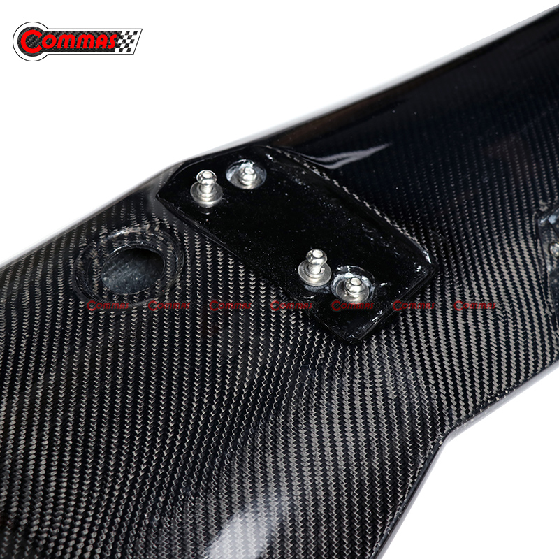 สปอยเลอร์หลัง LP700 Carbon Fiber