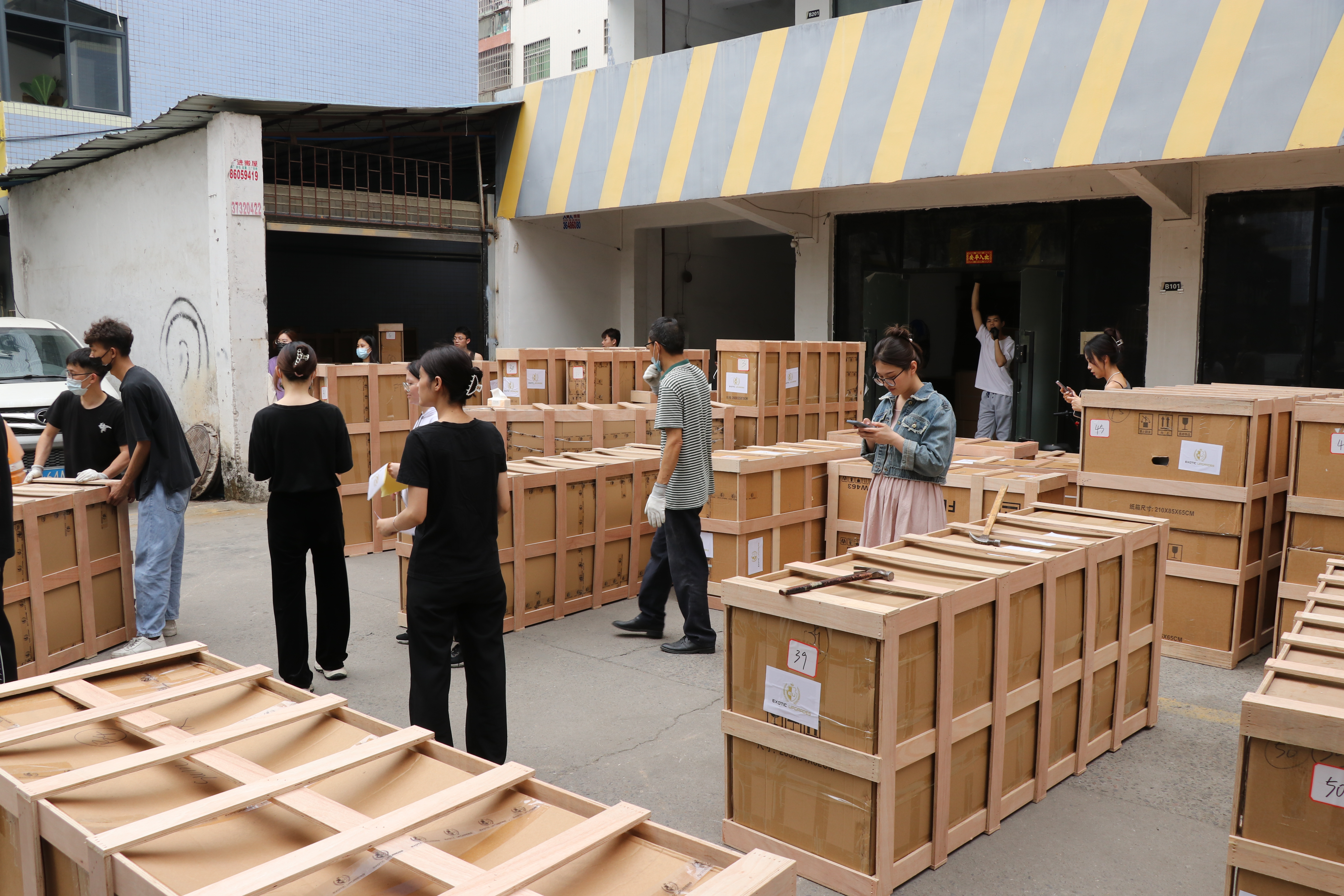 การบรรจุและการขนส่งสินค้า