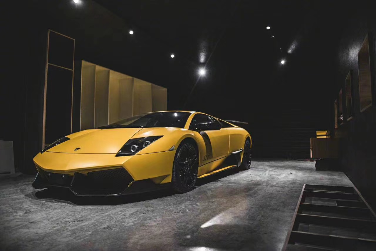 อัพเกรด Lamborghini LP64 ของคุณเป็น LP670 Body Kit