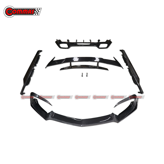 ชุดร่างกายคาร์บอนไฟเบอร์ Renntech สำหรับ Mercedes Benz AMG GT GTS