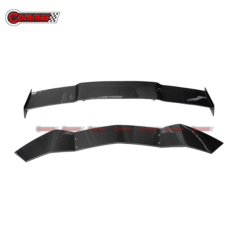 สปอยเลอร์หลัง LP700 Carbon Fiber