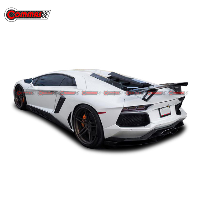 Novitec สไตล์คาร์บอนไฟเบอร์เครื่องยนต์ Bonnet Air Intake Vents สำหรับ Lamborghini Aventador 