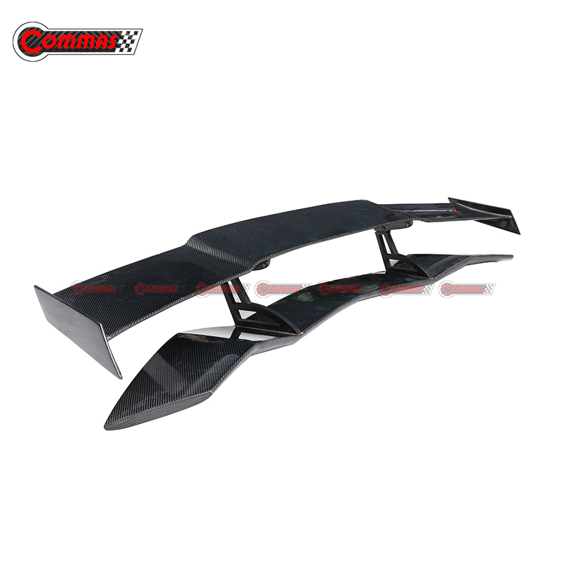สปอยเลอร์หลัง LP700 Carbon Fiber